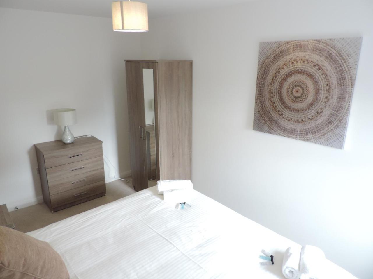 Park House - City Centre Apartment Peterborough Buitenkant foto